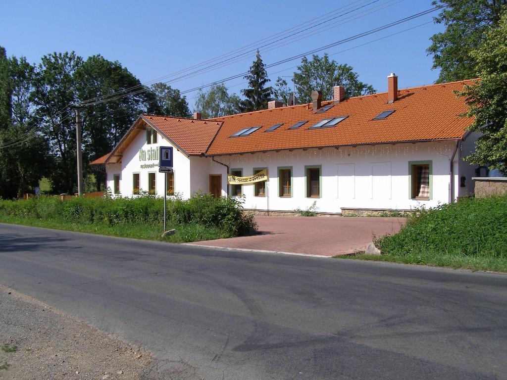 Hotel Na Statku Mirosov Mirosov  Εξωτερικό φωτογραφία