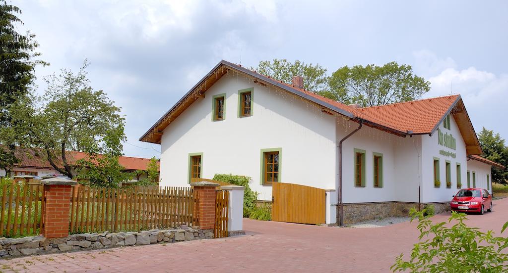 Hotel Na Statku Mirosov Mirosov  Εξωτερικό φωτογραφία