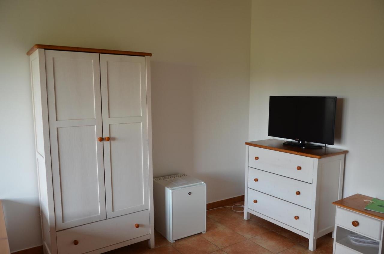 Hotel Na Statku Mirosov Mirosov  Εξωτερικό φωτογραφία